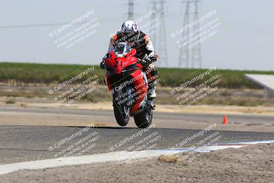 media/Sep-01-2025-Lets Ride (Mon) [[4370d11284]]/B Group/1220pm (Wheelie Bump)/